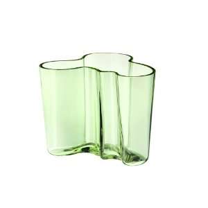  iittala Alvar Aalto 4 3/4 Inch Vase, Apple Green