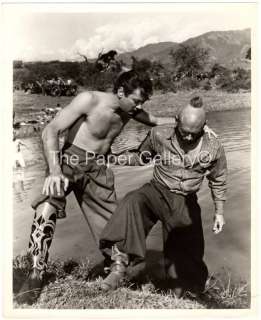 Candid Photograph of Tony Curtis and Yul Brynner  