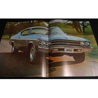 1969 Chevrolet Car Brochure CORVETTE CAMARO CHEVELLE ++  