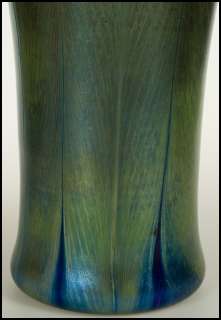 the first experiments with lustre or iridescent glass ware were