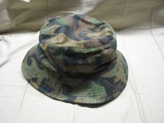 size xlarge hat camo reversible hunting w/orange duck  