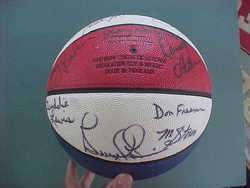 ABA Indiana Pacers genuine signed RWB basketball set signed by 19 