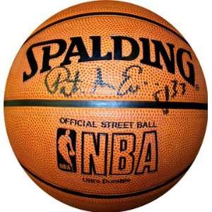  Patrick Ewing Autographed basketball  New York Knicks 