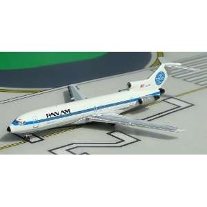  PAMC Pan Am B727 200 Model Airplane 