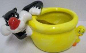 Sylvester Tweety Warner Brothers Planter Pot Bowl  