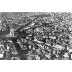  Arc de Triomphe as viewed from a balloon 12x18 Giclee on 