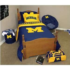   Michigan Wolverines NCAA Bed in a Bag   Full/Queen