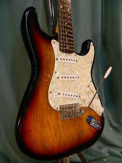   Squier Pro Tone Stratocaster Protone solid Ash Tex Mex Pickups  