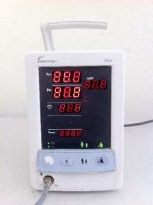 DATASCOPE Duo Monitor Vital Multi Blood Pressure Parts or Repair (B 