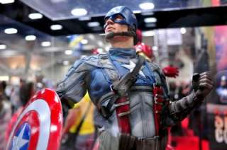 Captain America Sideshow Exclusive Edition Premium Format Statue 