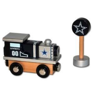  Dallas Cowboys Wooden Toy Train Engine