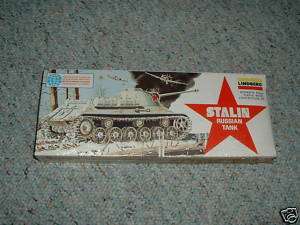 Lindberg 1/64 Stalin Tank 1975 issue kit  