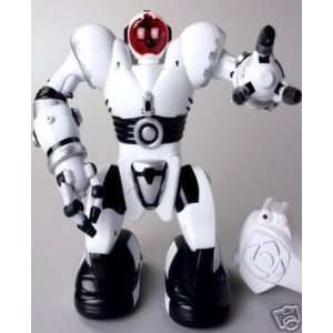  Remote Control R/c Robot Series Guarder NIB Toys & Games