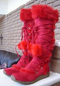FIRE ENGINE RED Fuzzy Knee Hight Boots, size 8 Soooo CUTE