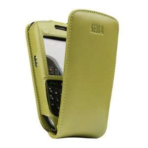  Sena 213110 Green MagnetFlipper Case for BlackBerry Curve 