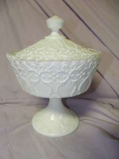 c1969 Fenton Glass Silvercrest Petticoat Spanish Lace covered Candy 