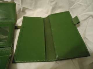 WOMENS CLASSIC GREEN FOSSIL ID CHECK BOOK WALLET HANDBAG USED  