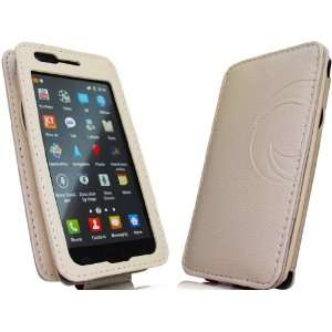   Flip Case White (International Model and AT&T SGH i777) Electronics