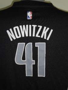 NEW IRREGULAR Dirk Nowitzki MAVERICKS YOUTH Large L Adidas Rev30 