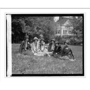  Historic Print (L) Debutantes group, Rajahs Garden, 5/22 