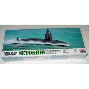  ARII   1/700 Setoshio (Yushio Class) Submarine (Plastic Models 
