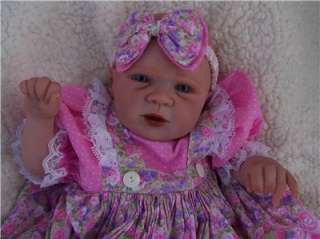 OOAK Lifelike Reborn Baby Girl Doll Zoe (Michelle Fagan) NEW  