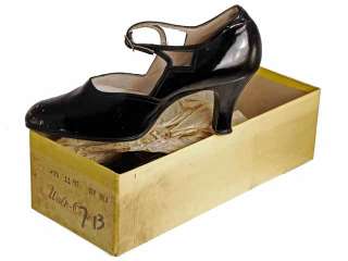 Vintage Black Mary Jane Patent Leather Shoes High Heels 1920 NIB EU 38 