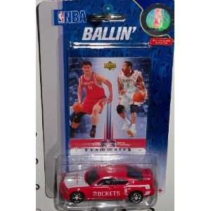   NBA Dodge Charger w/Cards Houston Rockets Ming / McGrady Toys & Games