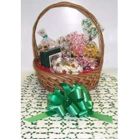 Scotts Cakes Large Santas Helper Christmas Basket with Handle Holly 