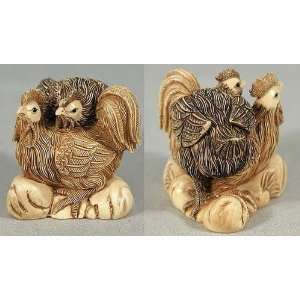  Netsuke Hen & Rooster Toys & Games