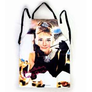  AUDREY HEPBURN TIARA APRON