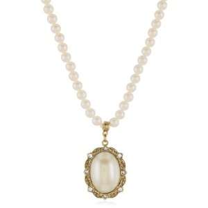  1928 Boutique Her Majesties Pearl Pendant Necklace 