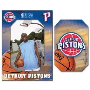  NBA Detroit Pistons Magnet   Die Cut Vertical Sports 