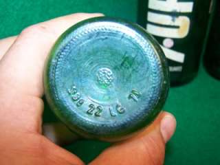 32oz 7oz 10oz 7up green glass soda pop bottle vintage 4  