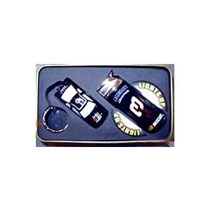  Nascar Lighter and Keychain Dale Earnhardt Sr.