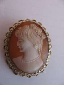 French Vintage 800 Silver Gold Gilt Hand Carved Shell Cameo Brooch 