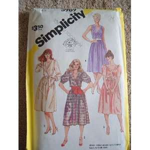 MISSES PULLOVER DRESSES WITH SURPLICE BODICE SIZE 16 SIMPLICITY SEWING 
