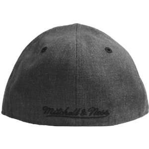   Pop Color Fitted Flat Brim Hat (Grey) 