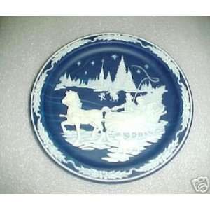   Plate Incolay Christmas Cameos Home With The Tree Collector Plate