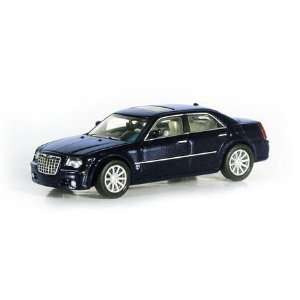  HO RTR 2005 Chrysler 300C SRT8, Blue Toys & Games