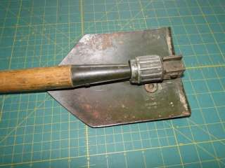  US WOOD Army Military Trench Foxhole Folding SHOVEL w/Cover  