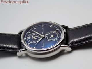 Beautiful Blue Black Dial  its gives a look of shimmers reflecting 