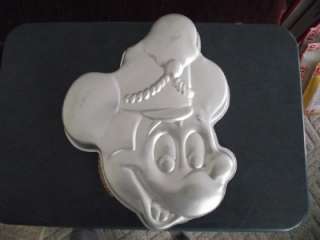 WILTON MICKEY FACE CAKE PAN WITH INSERT 1976  