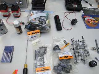 NITRO RC GAS CARS 4 CARS LOTS OF PARTS SPARE MOTORS MUST SEE  