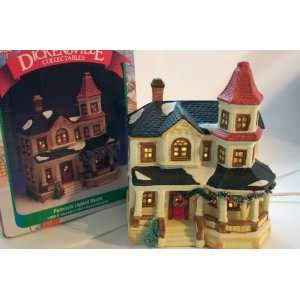   Collectable Porcelain Lighted House 8 Inches Tall
