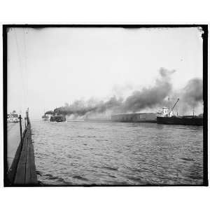   steamers,Detroit & Cleveland Navigation Co. dock,Cleveland,Ohio Home