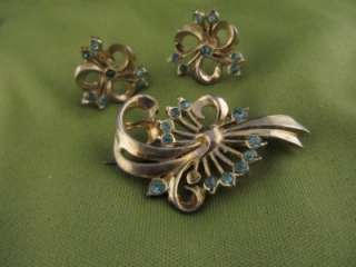 Lovely Vtg Light Blue Rhinestone Floral Bow Brooch Pin Earrings Set 