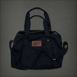 Abercrombie & Fitch NWT Womens Heritage Navy Blue Duffle Tote Book 