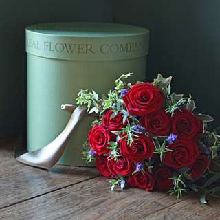  red rose hat box dozen   THE REAL FLOWER COMPANY   Bouquets   Flower 
