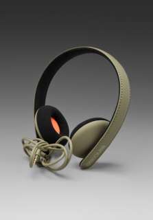 INCASE Reflex On Ear Headphones in Oregano / Black  